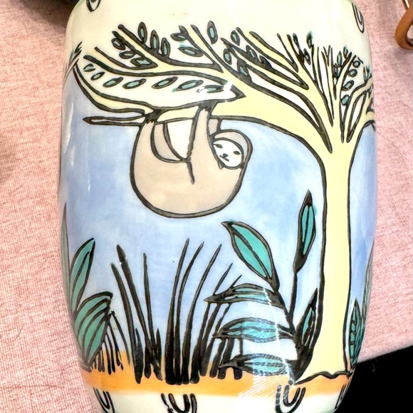 Anthropologie sloth planter super cute! NWOT - Picture 2 of 4